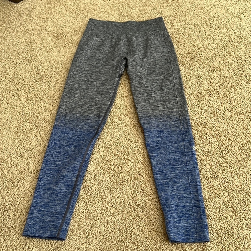 Lululemon Athletica SZ 8, two tone leggings .